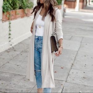Forever 21 cream long sleeve Button up Cardigan